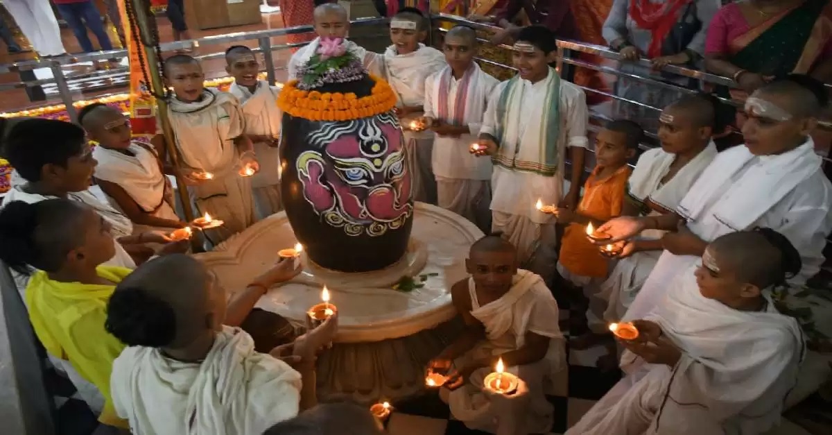 Karpatr Dipawali in Dharmsangh Varanasi3